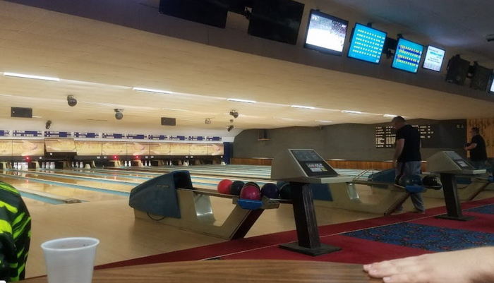 Meadow Lanes